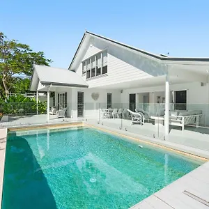 Winders House Holiday home Marcoola
